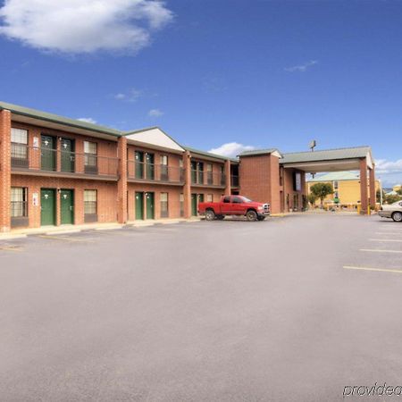 Americas Best Value Inn & Suites - Little Rock - Maumelle Bagian luar foto