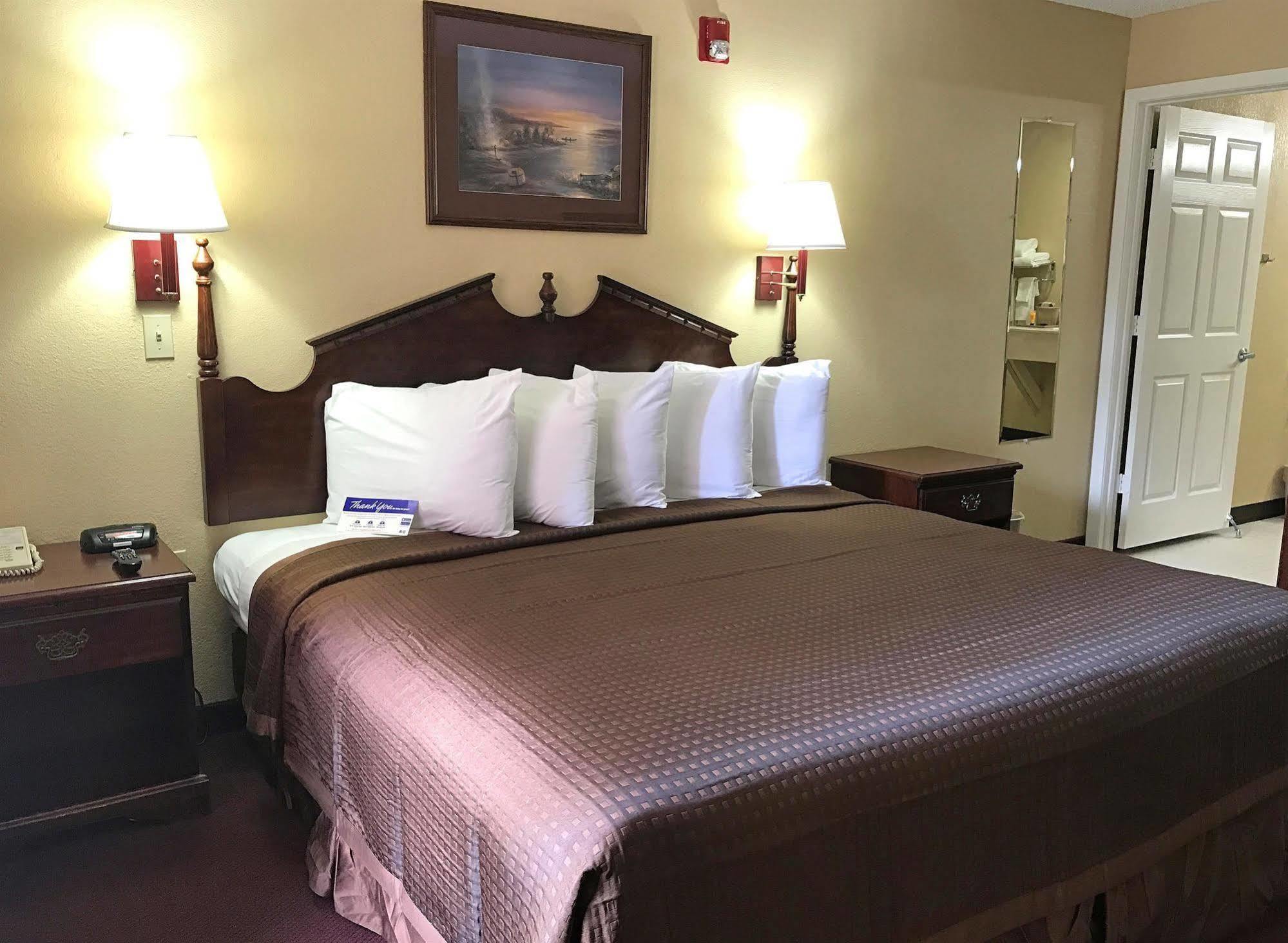 Americas Best Value Inn & Suites - Little Rock - Maumelle Bagian luar foto